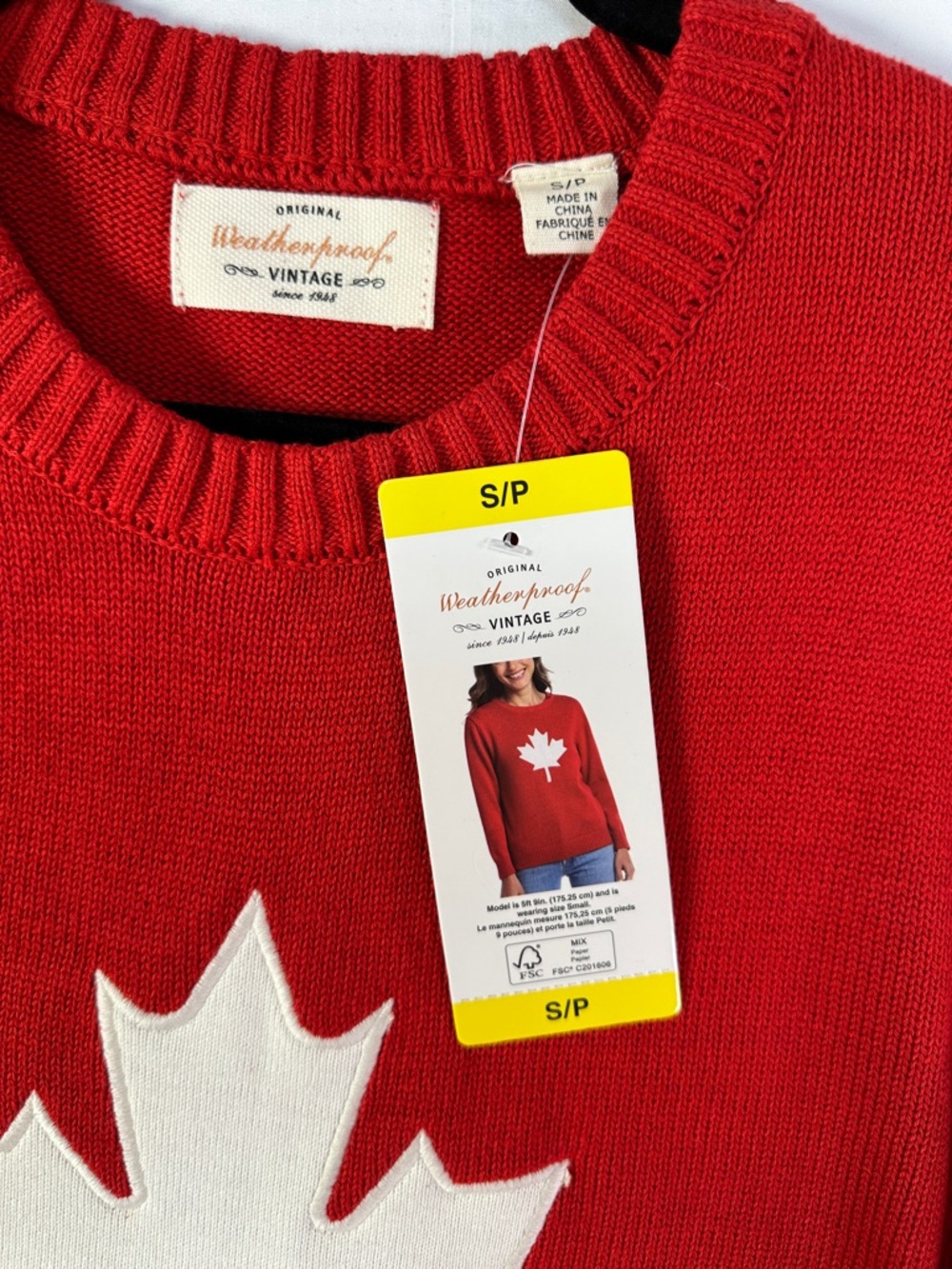 Weatherproof Vintage Maple Leaf Sweater Red Cotton Knit Crewneck Size S Canada - Picture 3 of 5